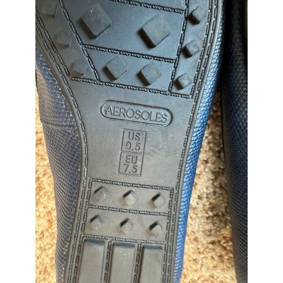 AEROSOLES Over Drive 9;  Navy Blue synthetic Leather Loafers/shoes, driving mocs - Picture 4 of 10